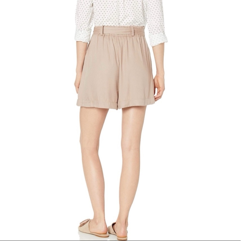 BB Dakota // Easy Breezy Short NWT🌛 - Picture 3 of 12